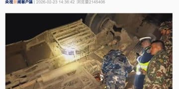 尼泊尔大巴车坠河事故已致19人死亡，中国公民1死1伤！中国大使馆紧急提醒