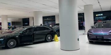 「史上最长春节」，车市购、租两旺：低息、无息购车成主流促销手段，重点平台租车出行订单量增长51%