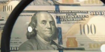 特朗普关税大棒，砸碎美元护身符？各国央行「弃债买金」内幕曝光