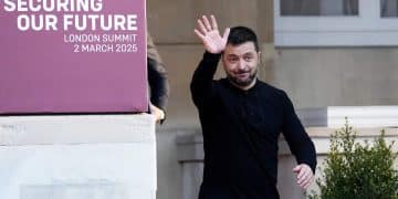 泽连斯基最新发声！乌克兰外长否认！俄军：所有设定目标均被击中